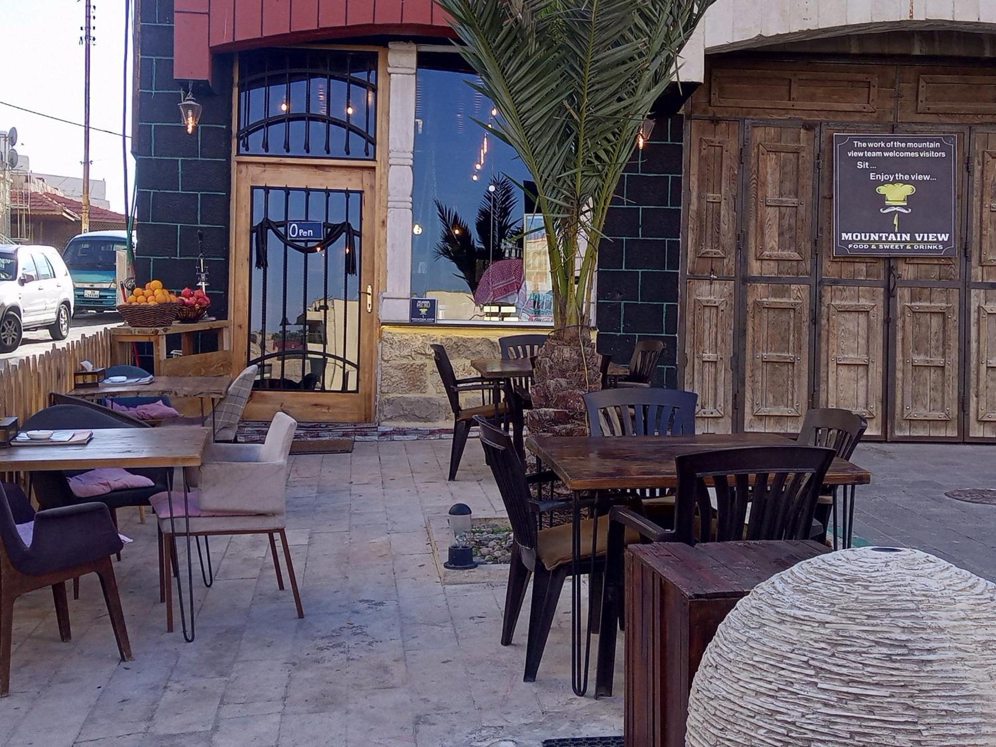 Mountain View House Apartment Керак Екстериор снимка
