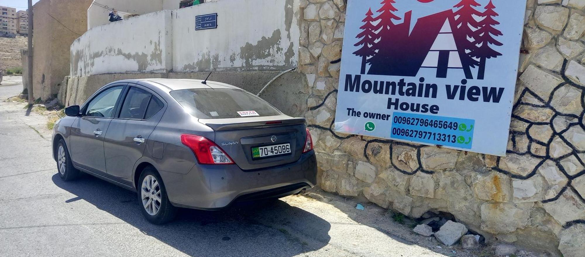 Mountain View House Apartment Керак Екстериор снимка